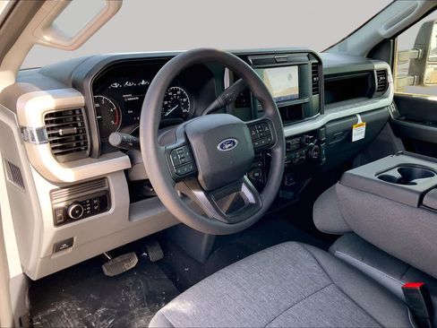 New 2026 Ford F250 XL w/ STX Appearance Package AWD/4WD image 8