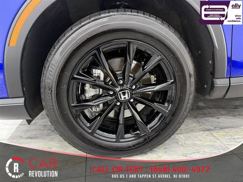 Used 2025 Honda CR-V Sport image 11