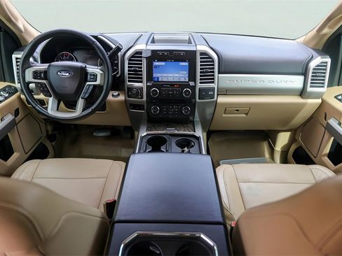 Used 2017 Ford F250 Lariat w/ Lariat Ultimate Package image 30