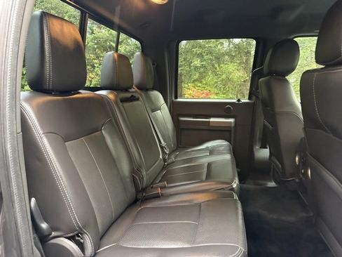 Used 2012 Ford F250 Lariat image 20