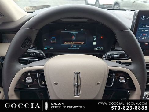 Certified 2023 Lincoln Corsair AWD w/ Equipment Group 101A image 19