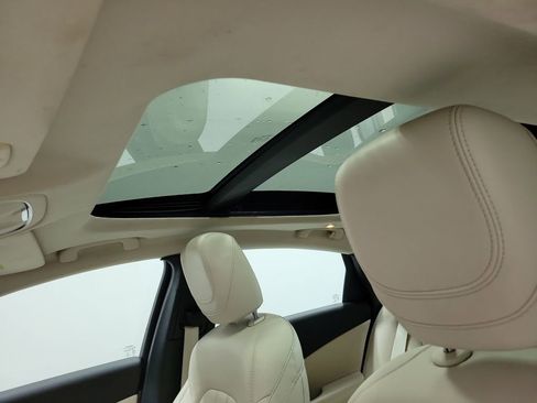 Used 2016 Chrysler 200 C w/ Premium Lighting Group image 43