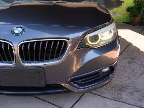 Used 2019 BMW 230i Coupe w/ Premium Package RWD image 39