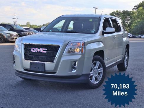 Used 2014 GMC Terrain SLE FWD image 1