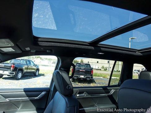 New 2026 GMC Acadia Elevation w/ Super Cruise Package image 11