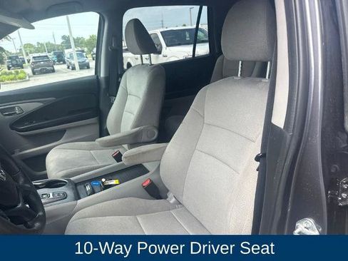 Used 2021 Honda Pilot EX image 13