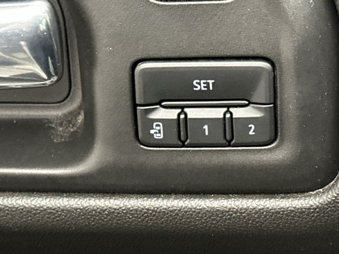 Used 2022 Chevrolet Silverado 1500 LTZ w/ LTZ Convenience Package II image 42