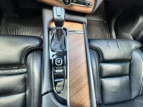 Used 2019 Volvo XC90 T6 Inscription w/ Advanced Package AWD/4WD image 25