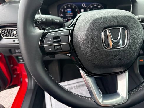 Used 2023 Honda Civic Touring image 17
