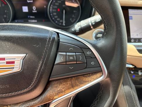 Used 2024 Cadillac XT5 Premium Luxury w/ Platinum Package AWD/4WD image 13