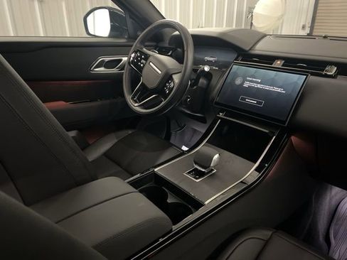 Used 2026 Land Rover Range Rover Velar Dynamic SE image 19