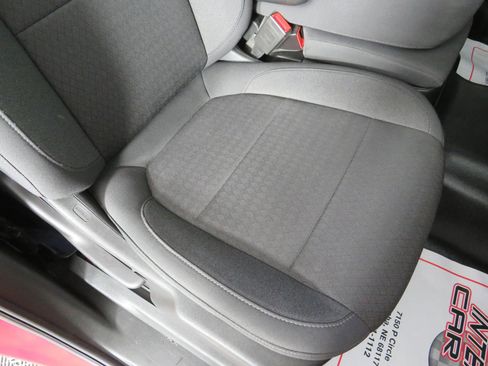 Used 2022 Chevrolet Silverado 1500 LT w/ Texas Edition Plus image 37