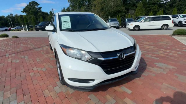 Used 2018 Honda HR-V LX image 5