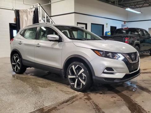 Used 2022 Nissan Rogue Sport SL image 7