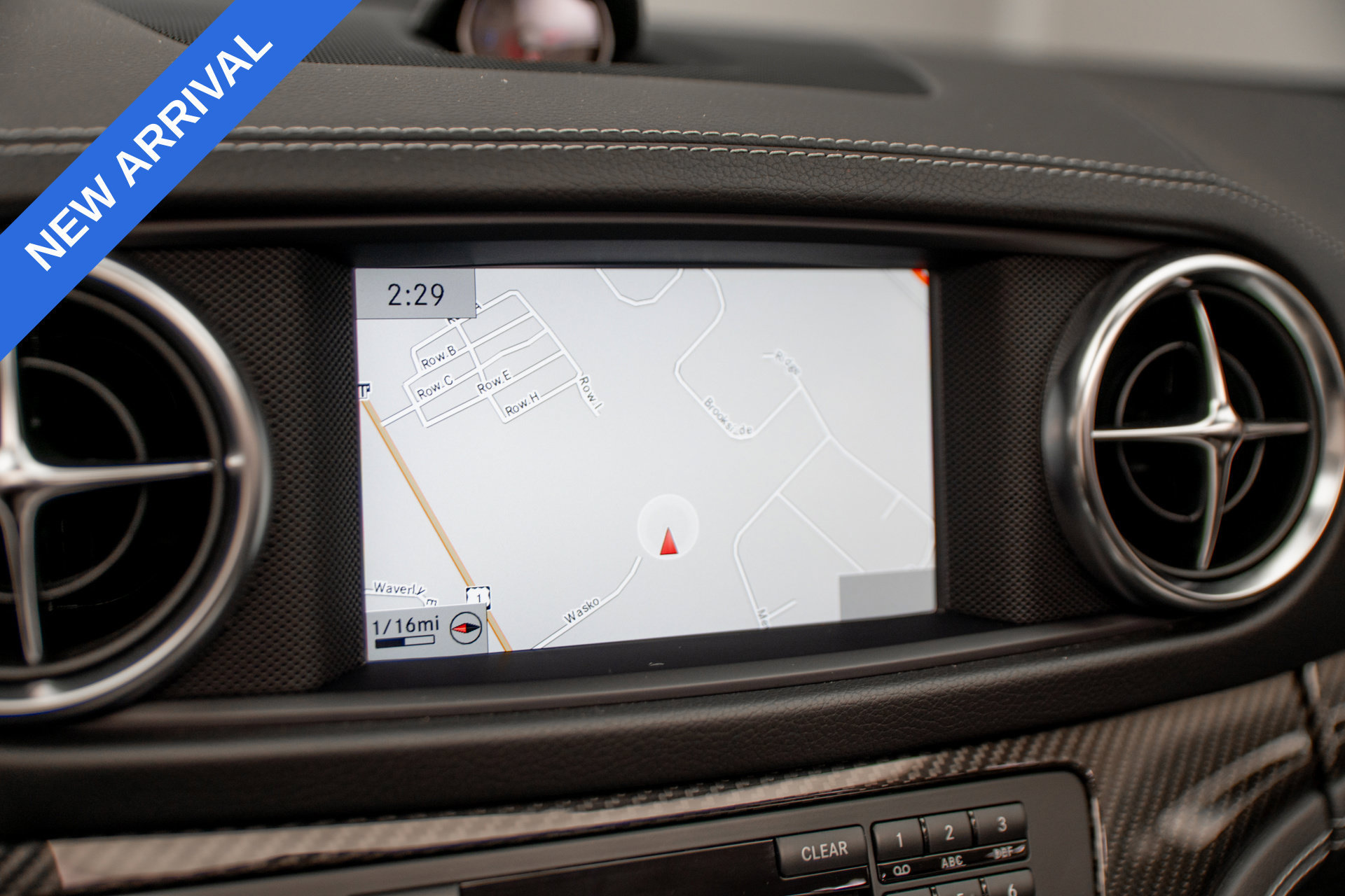 Used 2016 Mercedes-Benz SL 550 image 24