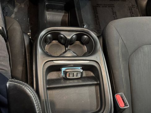 Used 2019 Chrysler Pacifica Touring Plus w/ S Appearance Package image 25