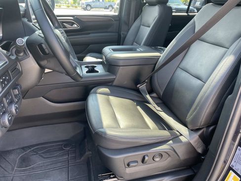 Used 2023 Chevrolet Tahoe Z71 w/ Max Trailering Package AWD/4WD image 18