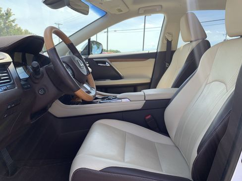 Used 2019 Lexus RX 350 FWD w/ Navigation Package image 16