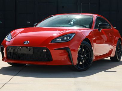 Used 2025 Toyota GR86 Premium w/ Performance Package