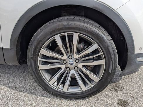 Used 2019 Ford Explorer Platinum AWD/4WD image 11