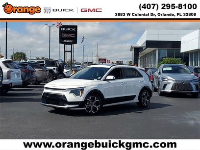 Used 2024 Kia Niro SX Touring