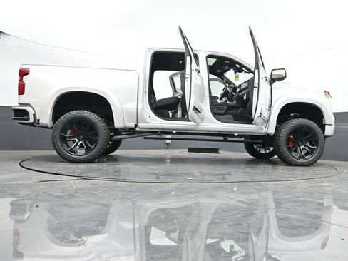 New 2025 Chevrolet Silverado 1500 High Country w/ Technology Package AWD/4WD image 71