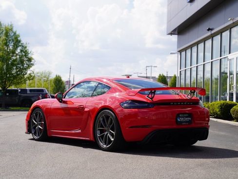 Used 2023 Porsche 718 Cayman GT4 RWD image 11