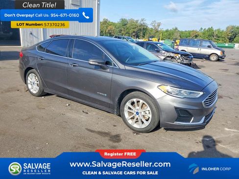Used 2019 Ford Fusion SEL FWD image 5
