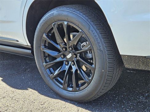 Certified 2024 Cadillac Escalade Sport w/ LPO, ONYX Package image 7