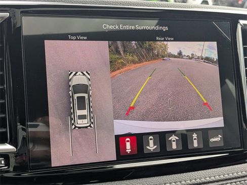 New 2026 Chrysler Pacifica Limited image 21