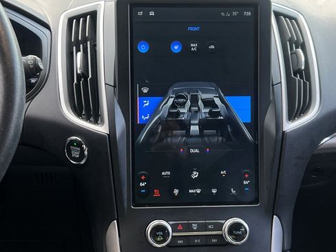 Used 2022 Ford Edge SEL w/ Sport Appearance Package image 17