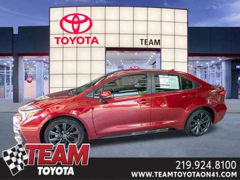 Used 2024 Toyota Corolla SE FWD image 1