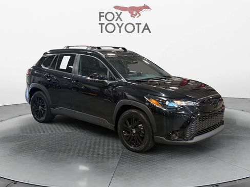 Used 2024 Toyota Corolla Cross AWD Hybrid image 8