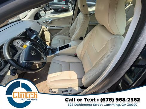 Used 2013 Volvo S60 T5 FWD image 9