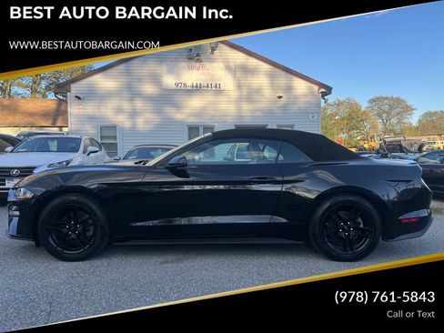 Used 2020 Ford Mustang Premium RWD image 1