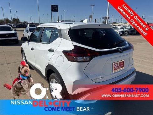 New 2025 Nissan Kicks Play S FWD image 3