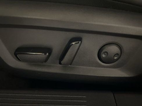 Certified 2023 Nissan Rogue SV w/ SV Premium Package image 12