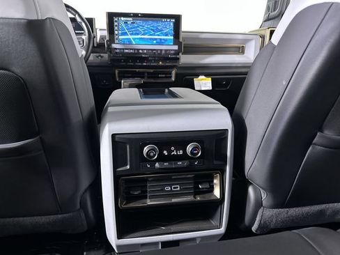 Used 2024 GMC Hummer EV 2X w/ Extreme Off-Road Package AWD/4WD image 22