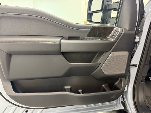 New 2026 Ford F450 Lariat AWD/4WD image 12