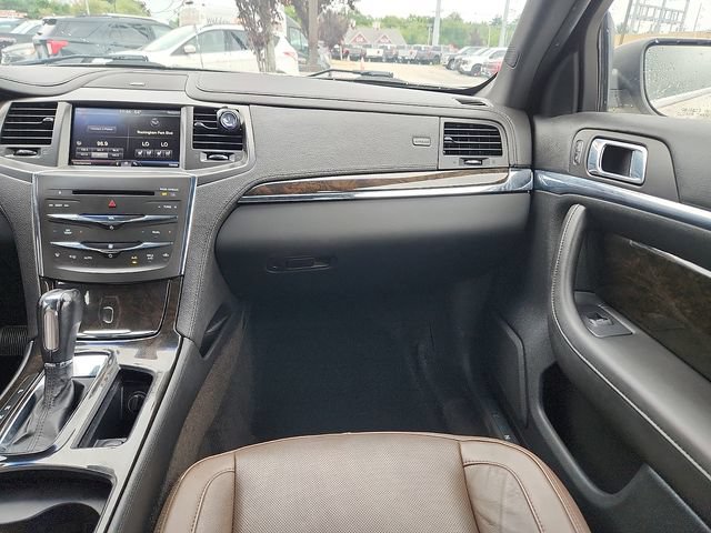 Used 2015 Lincoln MKS w/ Equipment Group 101A FWD image 10