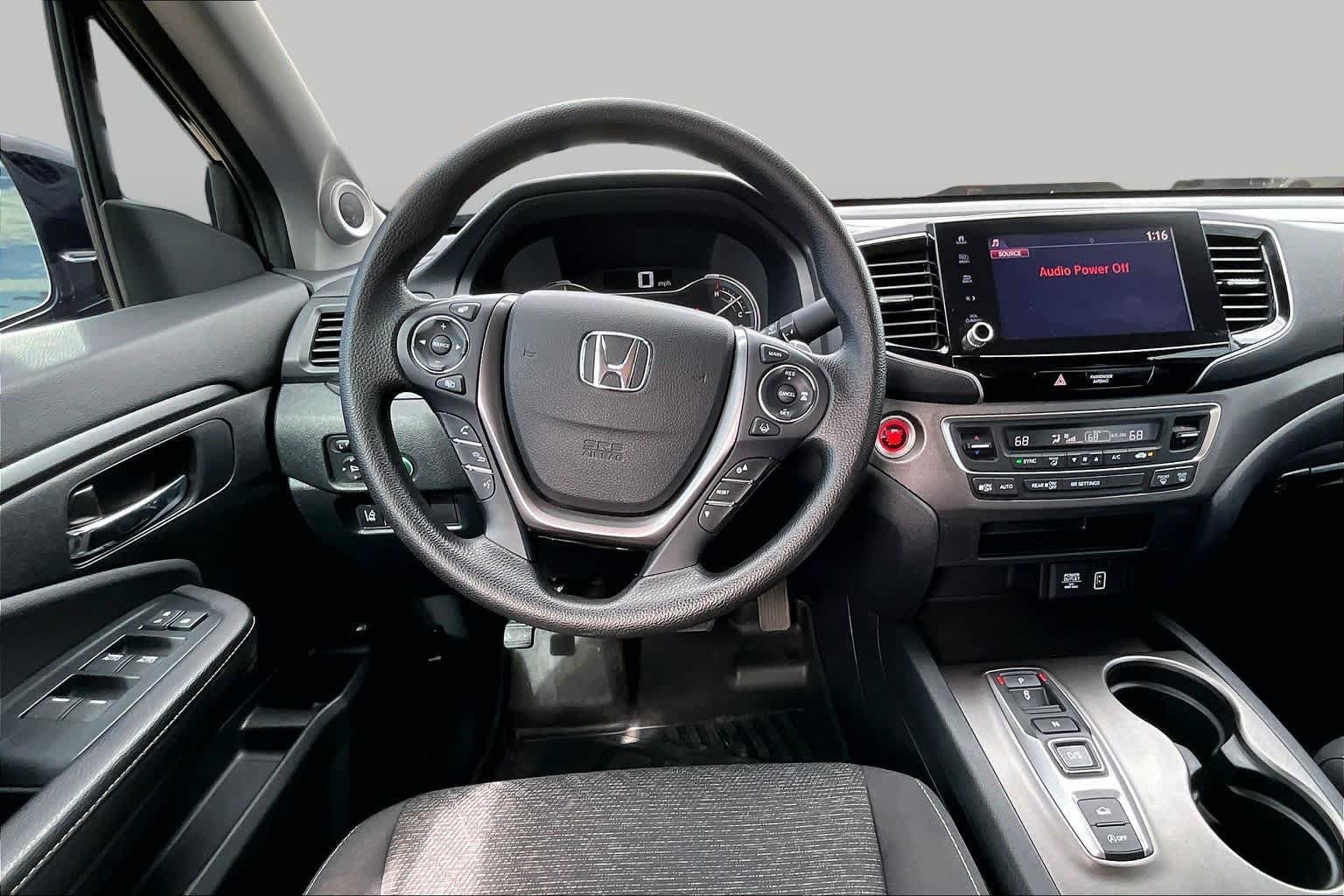 Used 2023 Honda Ridgeline Sport image 6
