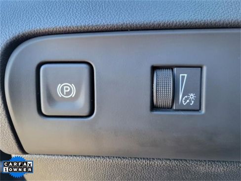 Used 2024 Buick Enclave Essence w/ Experience Buick Package image 25