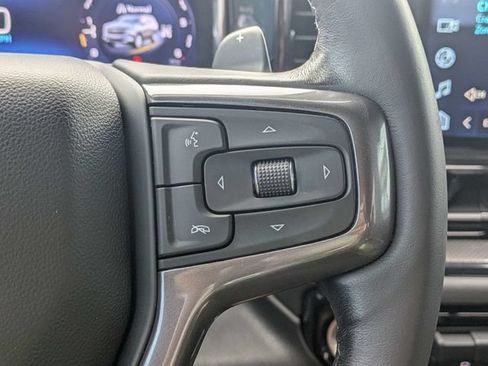 Used 2022 Chevrolet Silverado 1500 ZR2 w/ Technology Package AWD/4WD image 27