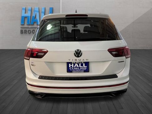 Certified 2024 Volkswagen Tiguan SE R-Line w/ MDO Package, Two-Row image 5