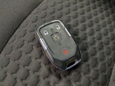 Used 2020 GMC Terrain SLE w/ Driver Convenience Package FWD image 32