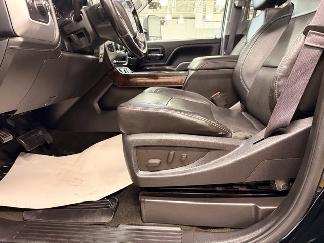 Used 2015 GMC Sierra 2500 SLT w/ Driver Alert Package AWD/4WD image 7