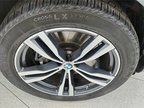 Used 2026 BMW X7 xDrive40i image 62