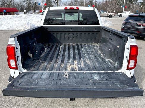 Used 2017 Chevrolet Silverado 1500 LTZ Z71 image 19