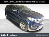Used 2016 Kia Sorento LX w/ LX Convenience Package image 2