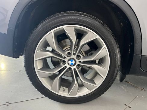 Used 2017 BMW X3 xDrive28i AWD/4WD image 17